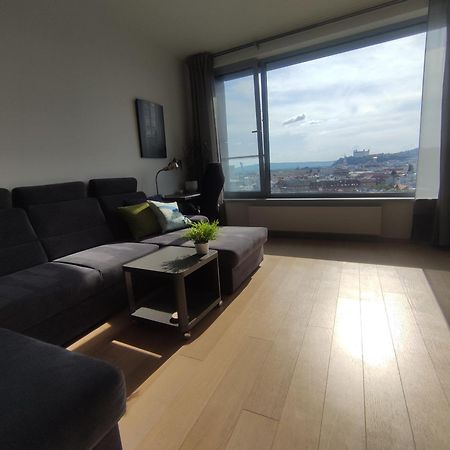 Cozy 2 Rooms Flat - Castle View Bratislava Exterior foto