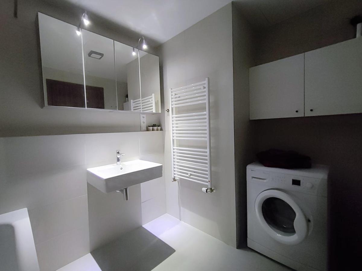 Cozy 2 Rooms Flat - Castle View Bratislava Exterior foto