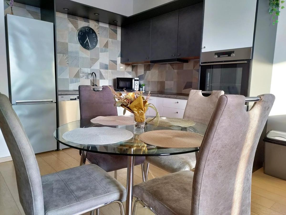 Cozy 2 Rooms Flat - Castle View Bratislava Exterior foto